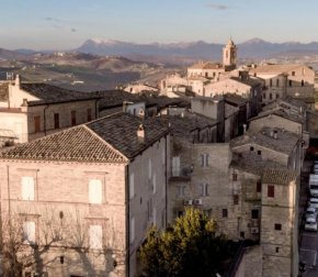 Hotels in Carassai